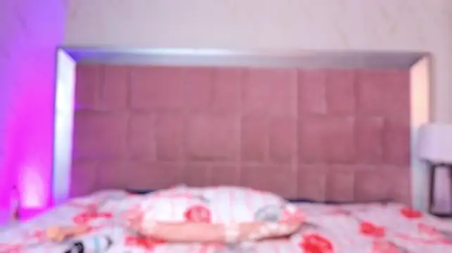 Gisselle_Tomposon webcam