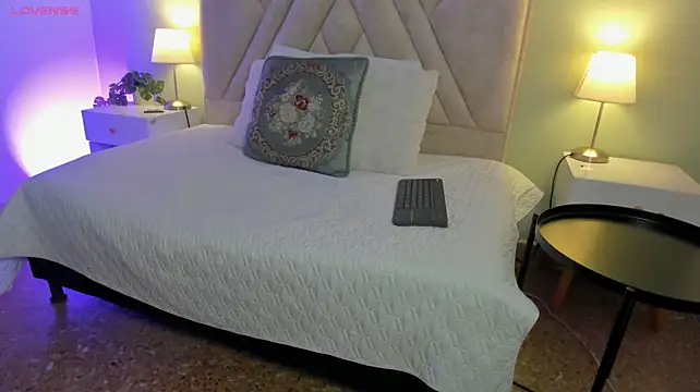 nova_silk