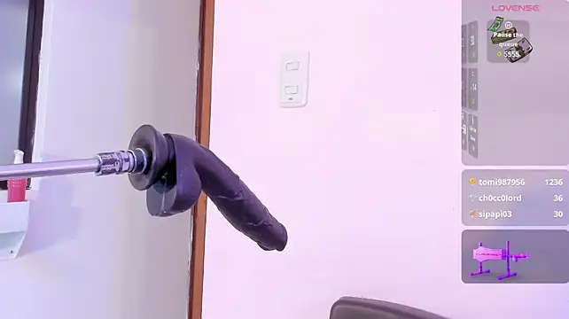 veronica_bigass