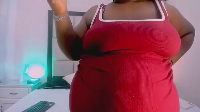 TreisyVixen