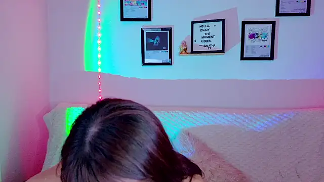 Natha_Ramirez webcam