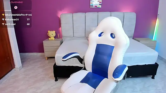 Littlee_Noemi webcam