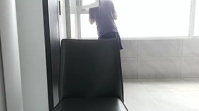 nole_china7 (Ask my age) - talk / fun / cum