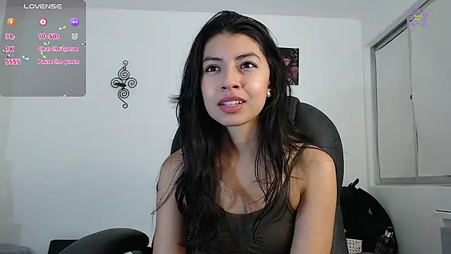ellajonz webcam