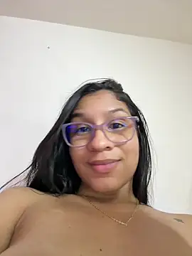 Danaeluxe webcam