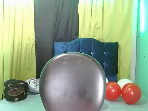 Violettadreams webcam