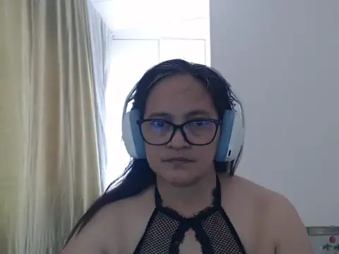 Kinkybela2025 webcam