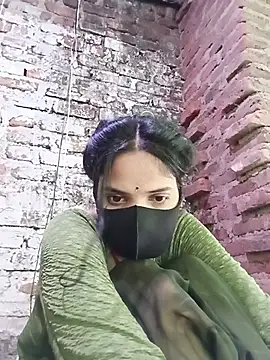 Shreya-750 webcam