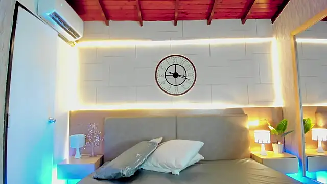 SofiCrystal_ live cam preview