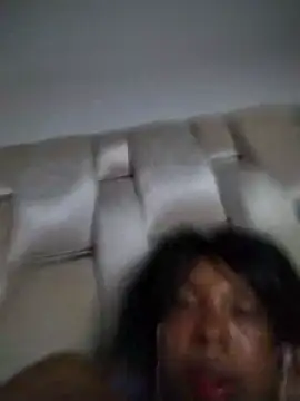 laragrau webcam
