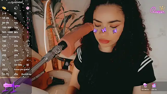 Queen_deepthroat's live stream