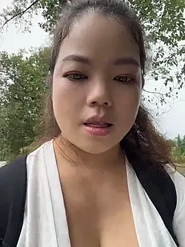 Muyan18 live cam on StripChat