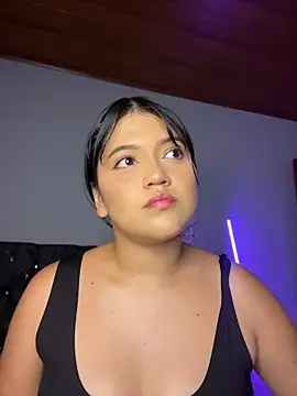 alisson_carolina73 webcam