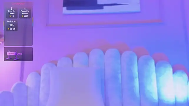 zia_cooper webcam