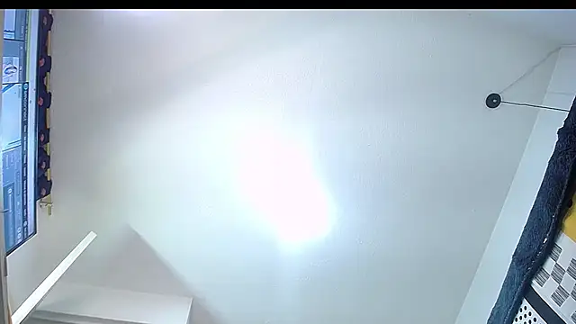 sasi_luna webcam
