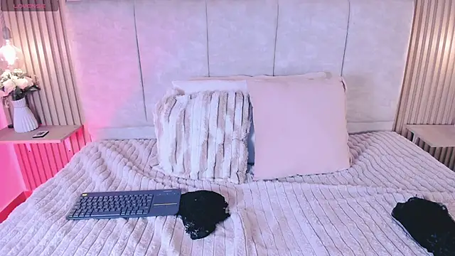 Stardoll1_ webcam