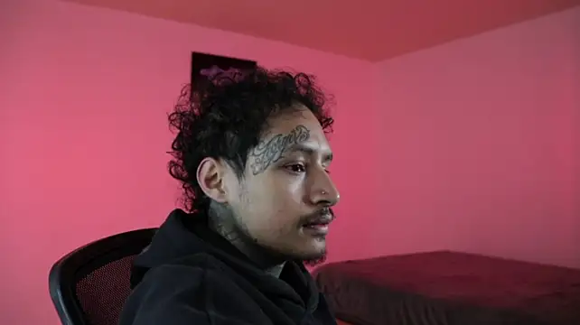 trieone webcam
