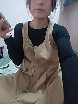 Linda-yiyi webcam
