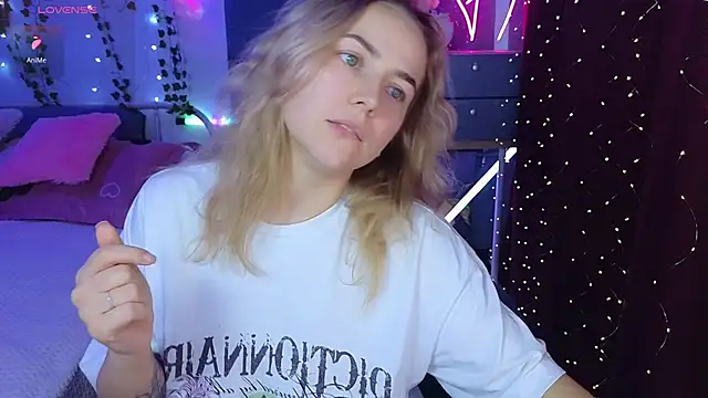 Mira_Mermayd webcam
