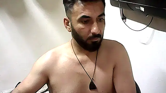 leon_ates webcam