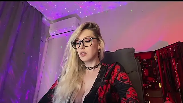 Liya_Liss webcam