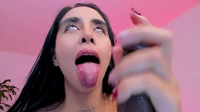sophierooy22 webcam