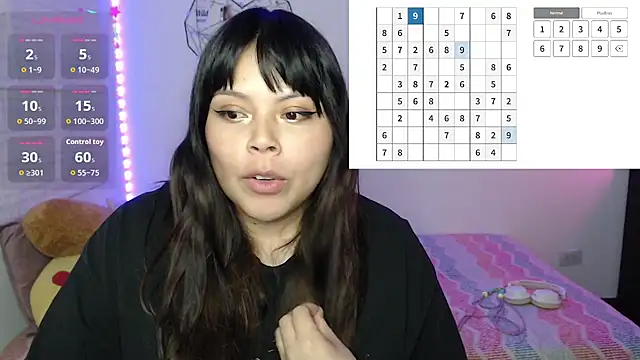 EllieMoonX webcam