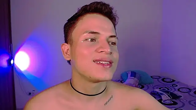 _Leo_Boy webcam