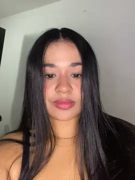 Aitana98_ live cam on StripChat