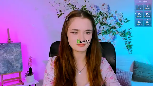 liana_kisses webcam