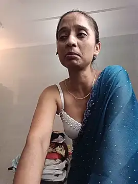 Sonam1186 live cam on StripChat