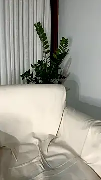 SexyAninha18 webcam