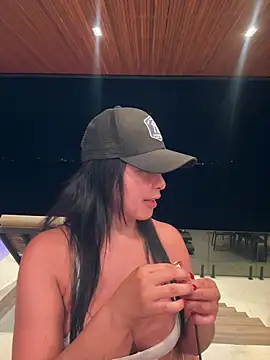_kathaLopez_ live cam on StripChat