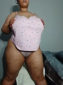 Fantasy1976 live cam preview