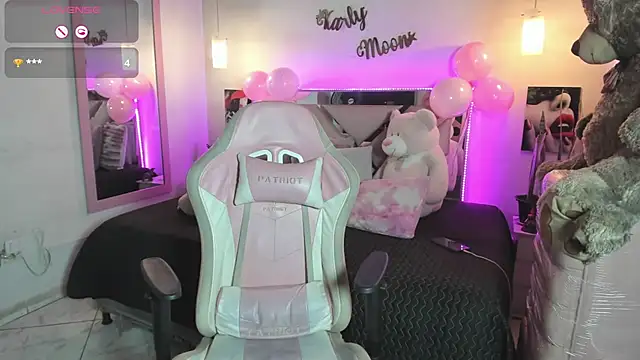 Karly_moon