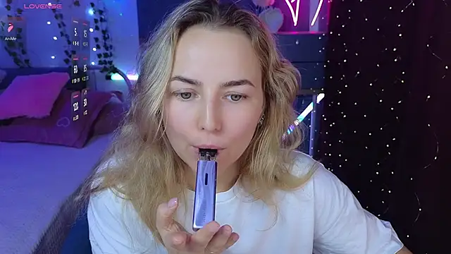 Mira_Mermayd webcam