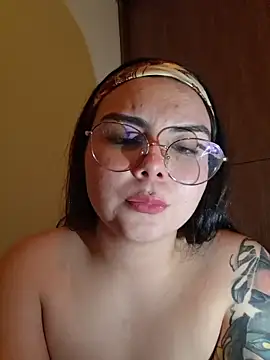 Julieth85_ webcam