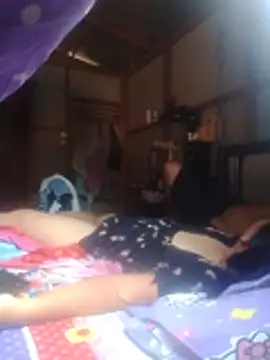 sweetgirll11 webcam