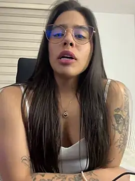 Alessia-Ferrer webcam