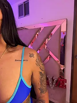 Victoria14_ live cam on StripChat