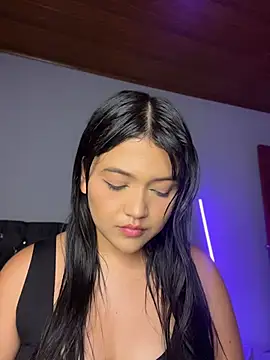 alisson_carolina73 webcam