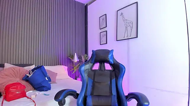 CaeliThalyana webcam