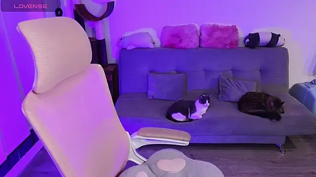 KuroChan420 webcam