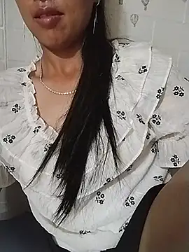 Helen-nn live cam preview