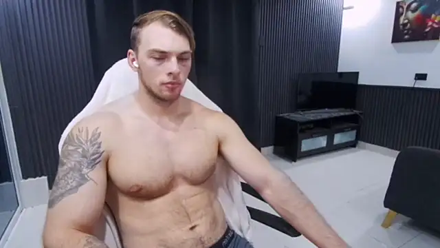 YourHotGreg webcam
