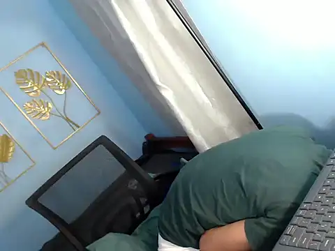 Natsboii webcam