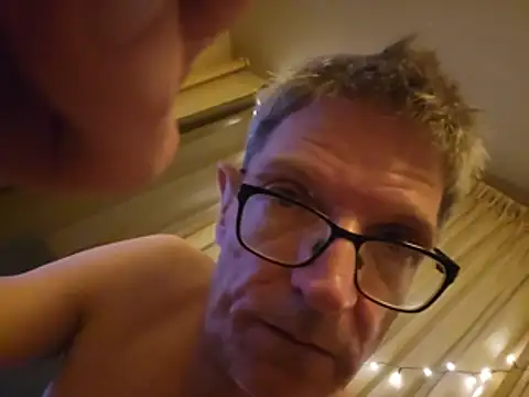 Skinnyhotdick webcam