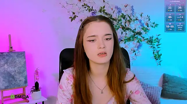 liana_kisses webcam