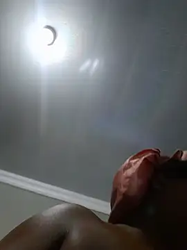 SWEETDOLLY29XX webcam