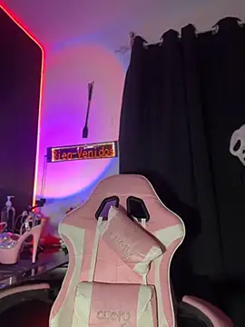 Draculona-666 webcam